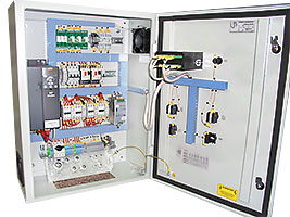 PCE - микропроцессорная автоматика для управления насосными станциями, вид шкафа изнутри